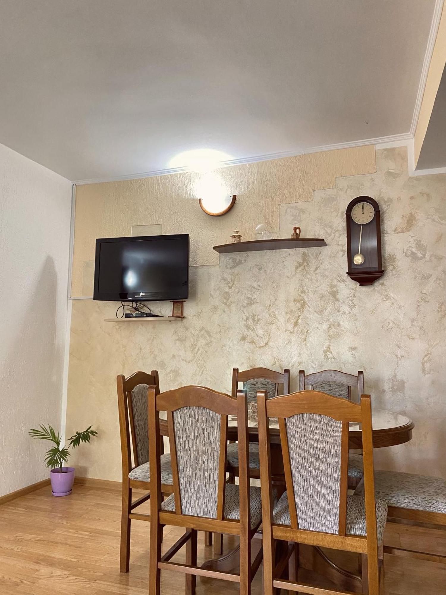 Apartman Konatar Cetinje Exterior photo